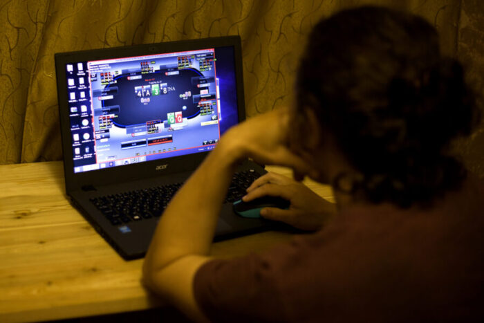 Online Gaming Online Gaming